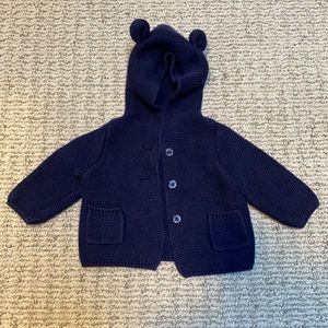 Gap Baby Brannan Bear Sweater, Size 3-6 months